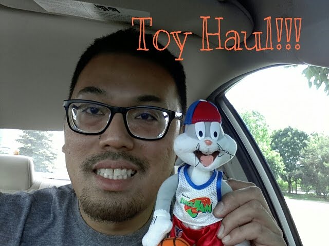 Vídeo relacionado con Play by Play Looney Tunes - Peluches Looney Tunes Sitting Calidad Super Soft (30cm, Coyote)