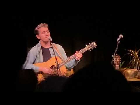 2. Maurice van Hoek - An evening with the Lasses
