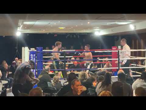 Gilbert cook v Curtis Wilson(boxing)