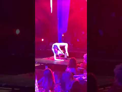 Gemma Rix - Contortion act