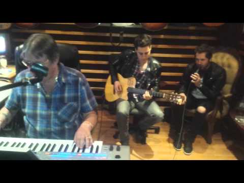 VACILON LA OTRA FE Y MANOLO PALMA