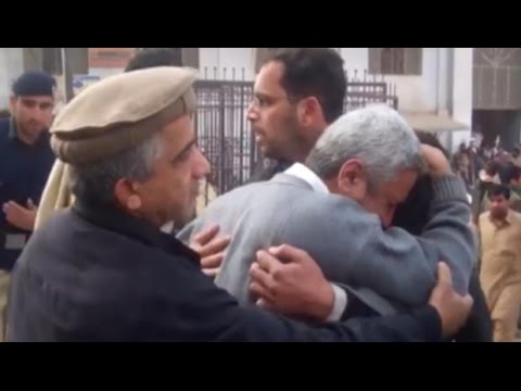 Taliban attack on Pakistan school leaves 141 dead