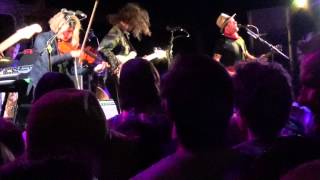 Modest Mouse -  Dark Center / Baby Blue Sedan - Pappy and Harriets 9/23/14