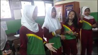 Download lagu Lagu bir pletok mp3 Download lagu Lagu bir pletok mp3