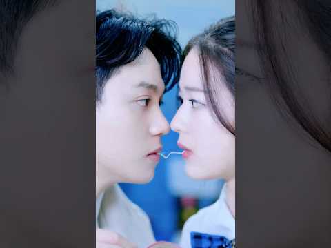 Spicy Noodle Race… But a Sweet Surprise?! 😈 #linhchihihi #messyclassroom #schoolcrush #schooldrama