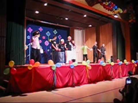 Auftritt der One Piece group