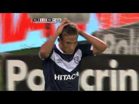Tremenda tapada de Chiarini. Vélez 0 River 0. Fecha 29. Torneo Primera División 2015.FPT