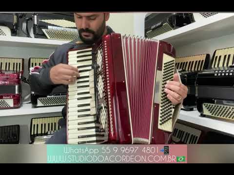 À venda Acordeon Gaita sanfona UNIVERSAL 🇧🇷