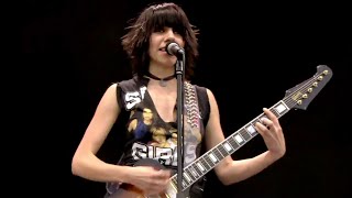 PJ Harvey - Dress (Glastonbury 2004)