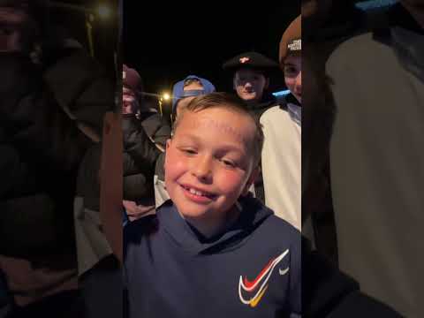 YouTube Thumbnail