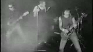 01 Böhse Onkelz - Onkelz wie wir - Intro + Von Glas zu Glas