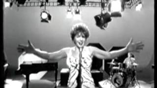 Propellerheads feat Shirley Bassey - History Repeating