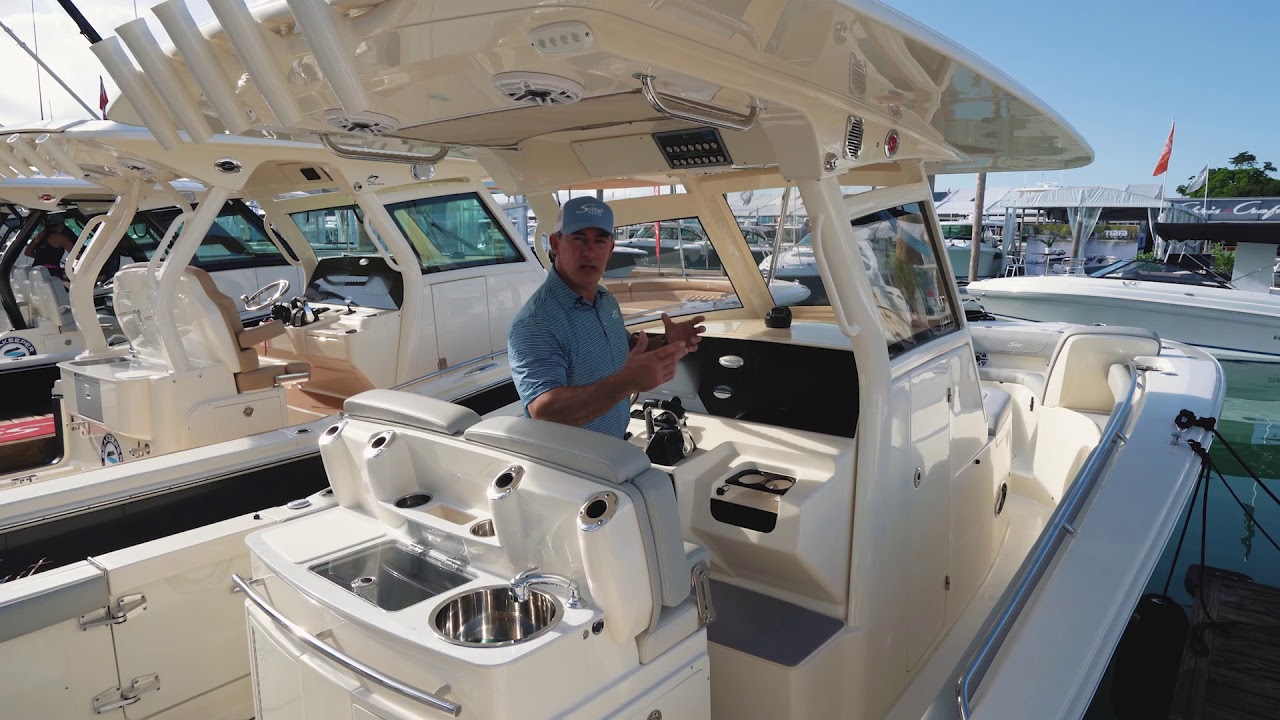 Scout 305 LXF - Walk-thru