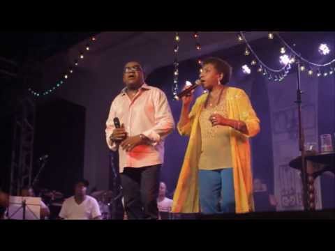 Reinaldo e Leci Brandão - É D'Oxum (Reinaldo e seus convidados ao vivo)