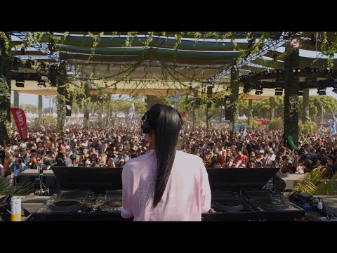 Hannah Laing - Day Trip Festival 