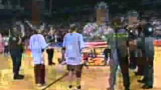 Shelby Lynne sings the national anthem