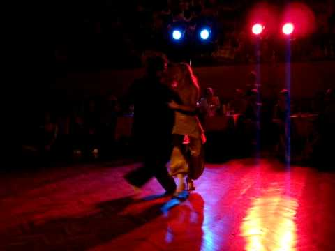Tango in progress Vienna T.I.P.-TV Eugenia Parilla & Pablo Inza bailan Misterio Festival 2009