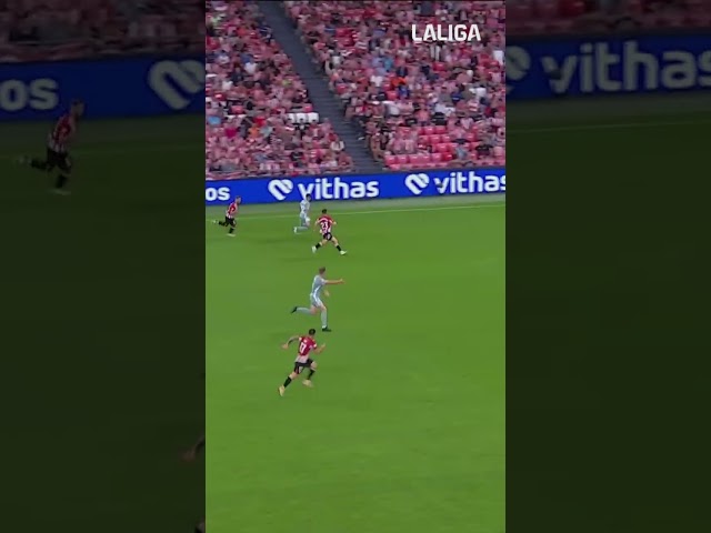 Vídeo relacionado con Bandera Atlético de Madrid Mediana - 120 x 90 cm - Producto Oficial del Atleti - Apoya a tu equipo - Vamos Atleti!