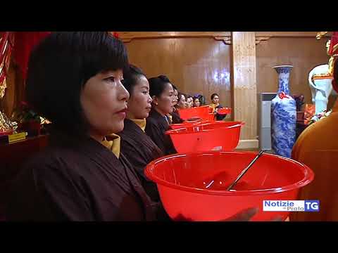 2017-11-24 PRATO - FOLLA A INAUGURAZIONE AMPLIAMENTO TEMPIO BUDDISTA