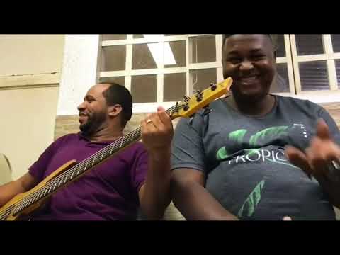 3 baixista no mesmo play 👀 galera temos um novato que está tocando demais se liguem 🎸🔥✅🇧🇷🙏🏾