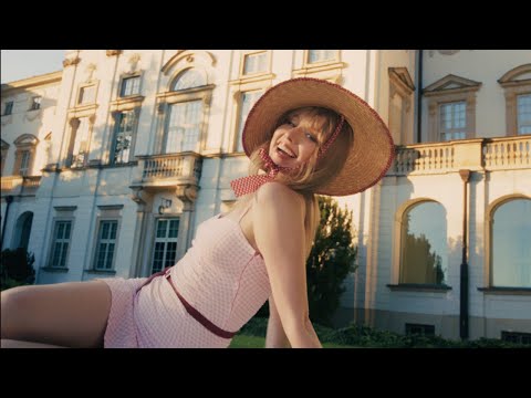 Karolina Stanisławczyk - OMG [Official Music Video]