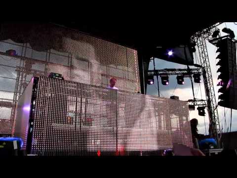 Armin @ Cacao Beach 11.08.2011 - 25