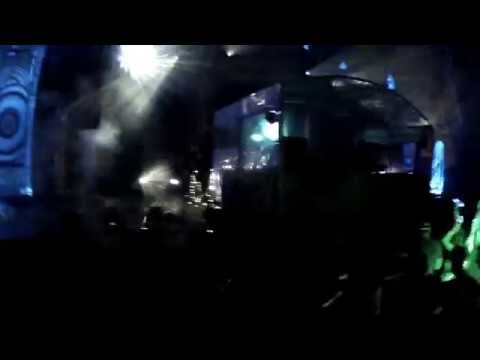 Richie Hawtin Live @ TomorrowWorld 2014 playing KEFFISH - Seamless (Original Mix) [Krafted Records]