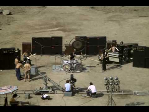 Pink Floyd - Nick Mason Breaks His Drumstick