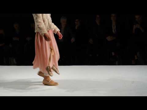 Desfile de La Oca Loca en FIMI 2017