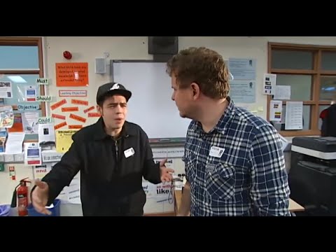 Mark Grist - An English teacher who rap battles students | Channel 4 News