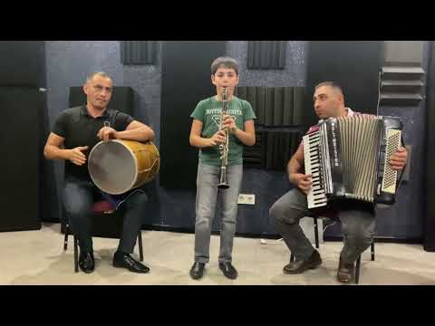 Alik Ziroyan - klarnet , sari sirun yar