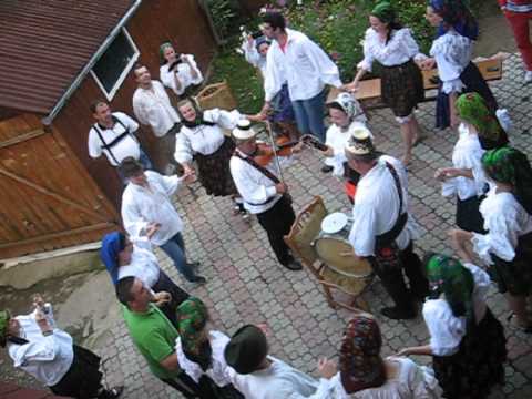 Seara maramuresana la Pensiunea La Maria/Poienile Izei/Maramures/25 iulie 2014