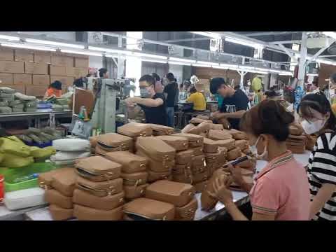 Mais sobre nossa fábrica de bolsas de couro no Vietnã.