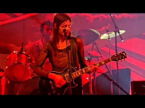 Lucio Corsi "Amico Vola Via" (Con Introduzione) Live in Roma "Atlantico" 18.04.2025