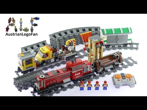 Vidéo LEGO City 3677 : Train de marchandises rouge