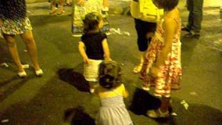 Bailando en la verbena de la falla I