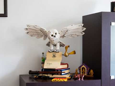 LEGO Harry Potter 76391 Hogwarts Icons Collector's Edition