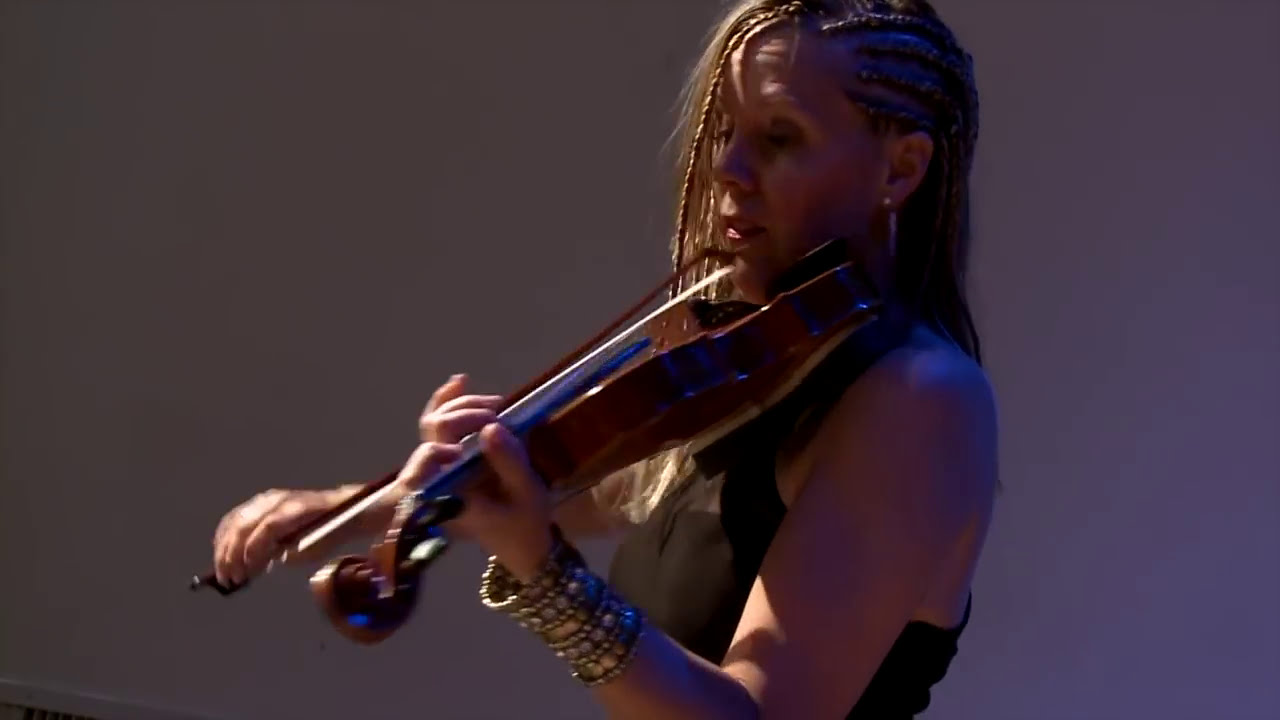 Robert Paterson performing six-mallet marimba in Braids