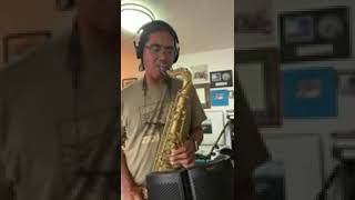 10MFAN ARTIST ￼Reggie Padilla on his new $249 “Cabernet“ 3-D tenor sax mouthpiece-“Over the rainbow”