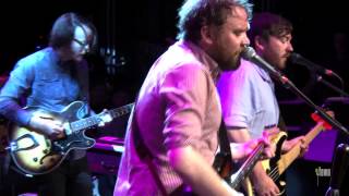 Frightened Rabbit - "Living In Colour" (eTown webisode #465)