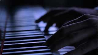 Nader Guirat feat Dylan Lloyd - I'm Waiting