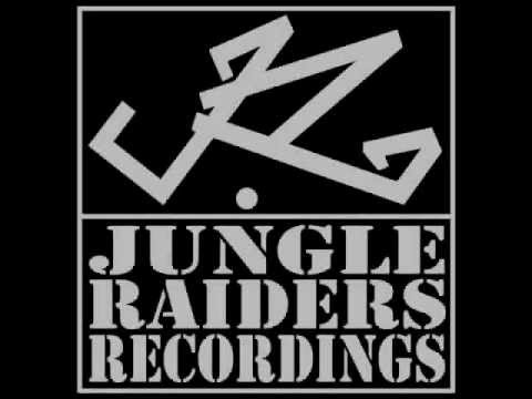 JRAID001 Cory Lee - The Naughty Song (JungleRaiders Remix) R -  Side