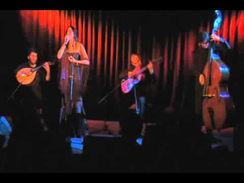 Alexandra Guimarães - Alfama