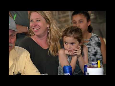 download lagu mp3 mp4 Taylor Texas Bbq Cook Off, download lagu Taylor Texas Bbq Cook Off gratis, unduh video klip Taylor Texas Bbq Cook Off