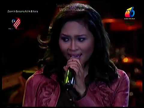 Achik & Nana - Zoom In