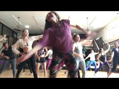 Brazilian Dance Workshop with Vika S. Hernández