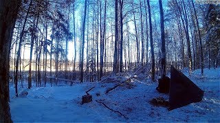 Bushcraftowy biwak w Puszczy Knyszyńskiej. Zimowa wędrówka i noc w lesie.