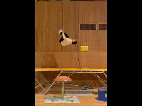 健康スポーツ経営学科 #トランポリン　#宙返り　#体操