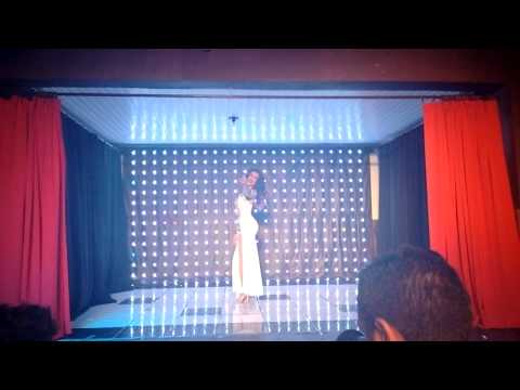 Suellen Ferraz, Fourton House B-Day Yslaina Top