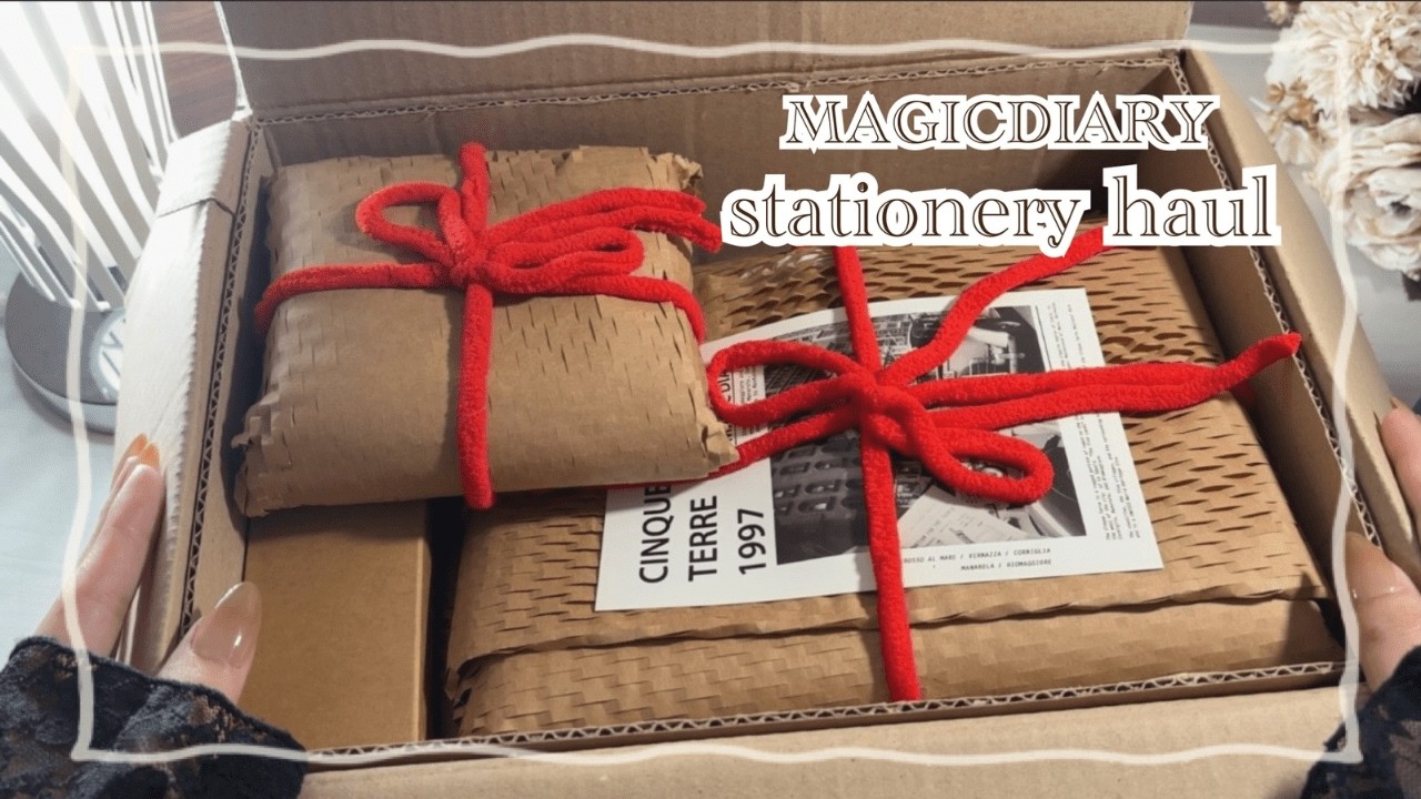 【Unboxing】開封してコラージュする＊コラージュ素材や紙もの収納・手帳・人物ステッカーなど＊stationery haul 📦 MAGICDIARY＊ASMR
